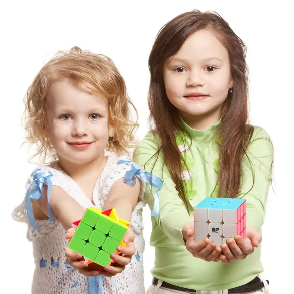 Moyu Magic Speed Cube, Puzzle Magic Cube, Professional Puzzle Toys For Children And Adult, Brain Teasers Travel Game Moyu Magic Speed Cube, Puzzle Magic Cube, Professional Puzzle Toys For Children And Adult, Brain Teasers Travel Game